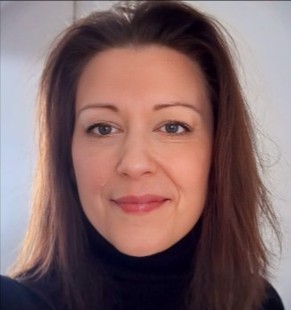 Cathy Moens