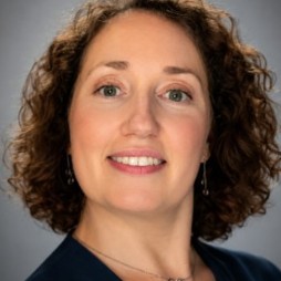PAULINE GUTAPFEL
